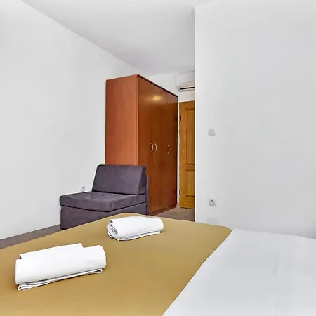 Uvala Pokrivenik 2073h Apartman Zastrazisce